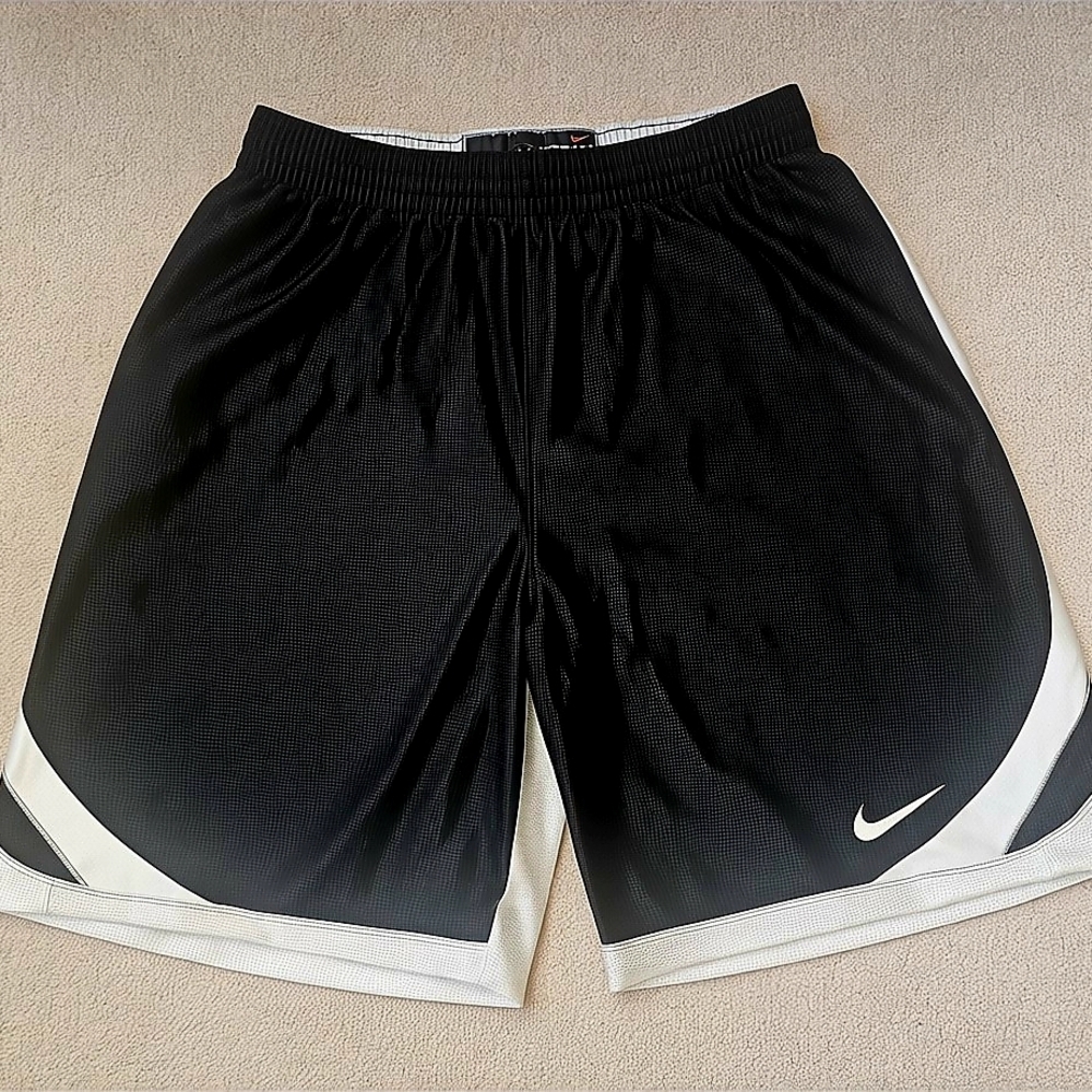 Nike Men's Athletic Shorts in Black and White